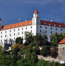 Bratislava – Trenčín – Piešťany – poznávací zájezd  2024